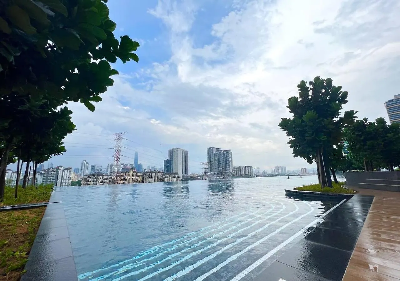 3Br / 9 Pax / Sunway Velocity / Mrt / Lrt Apartment Kuala Lumpur Malaysia