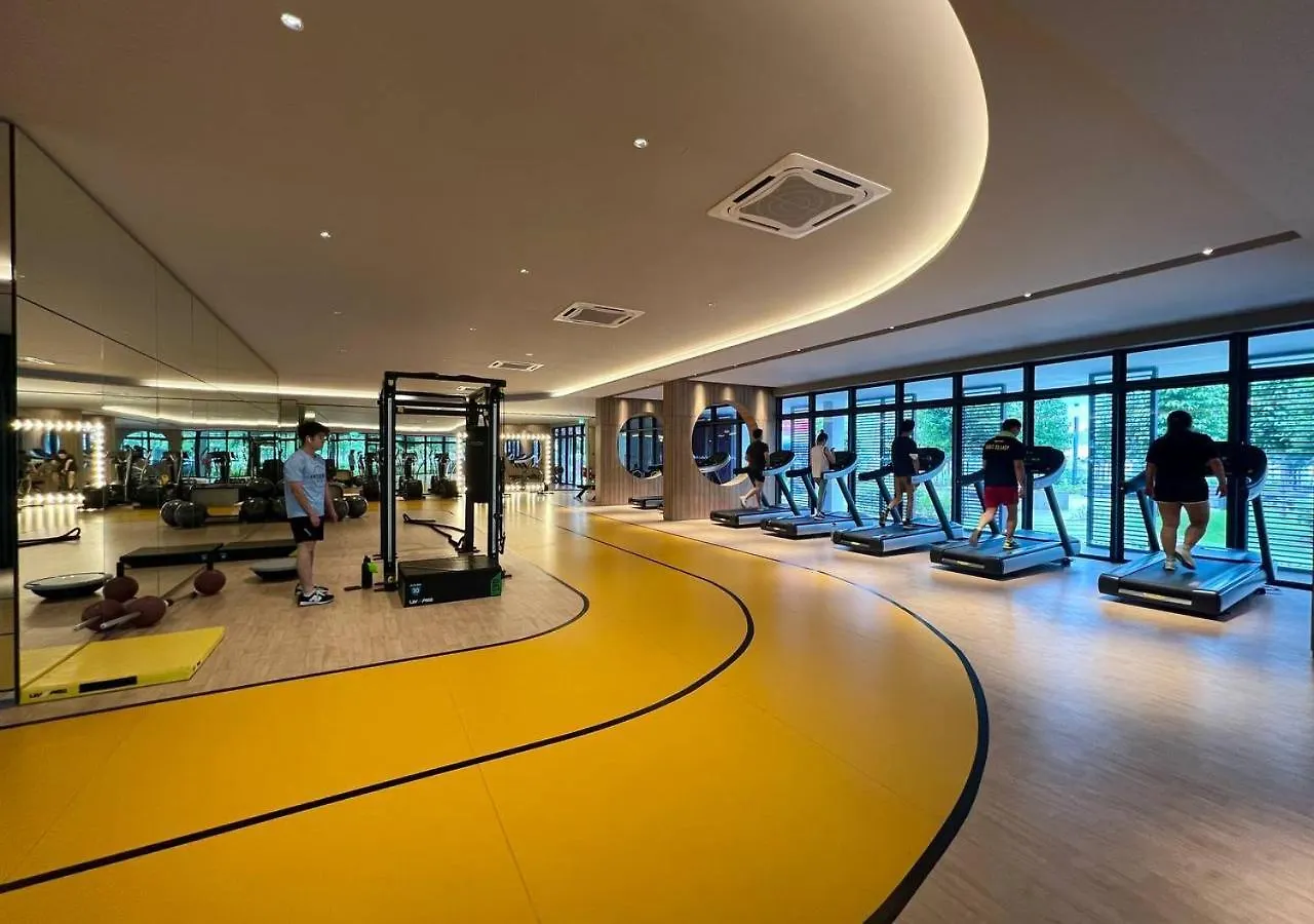 3Br / 9 Pax / Sunway Velocity / Mrt / Lrt Apartment Kuala Lumpur Malaysia